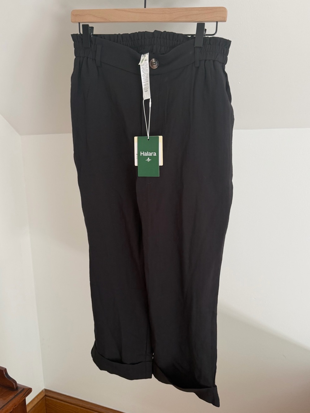 NWT Halara Black Pants size medium